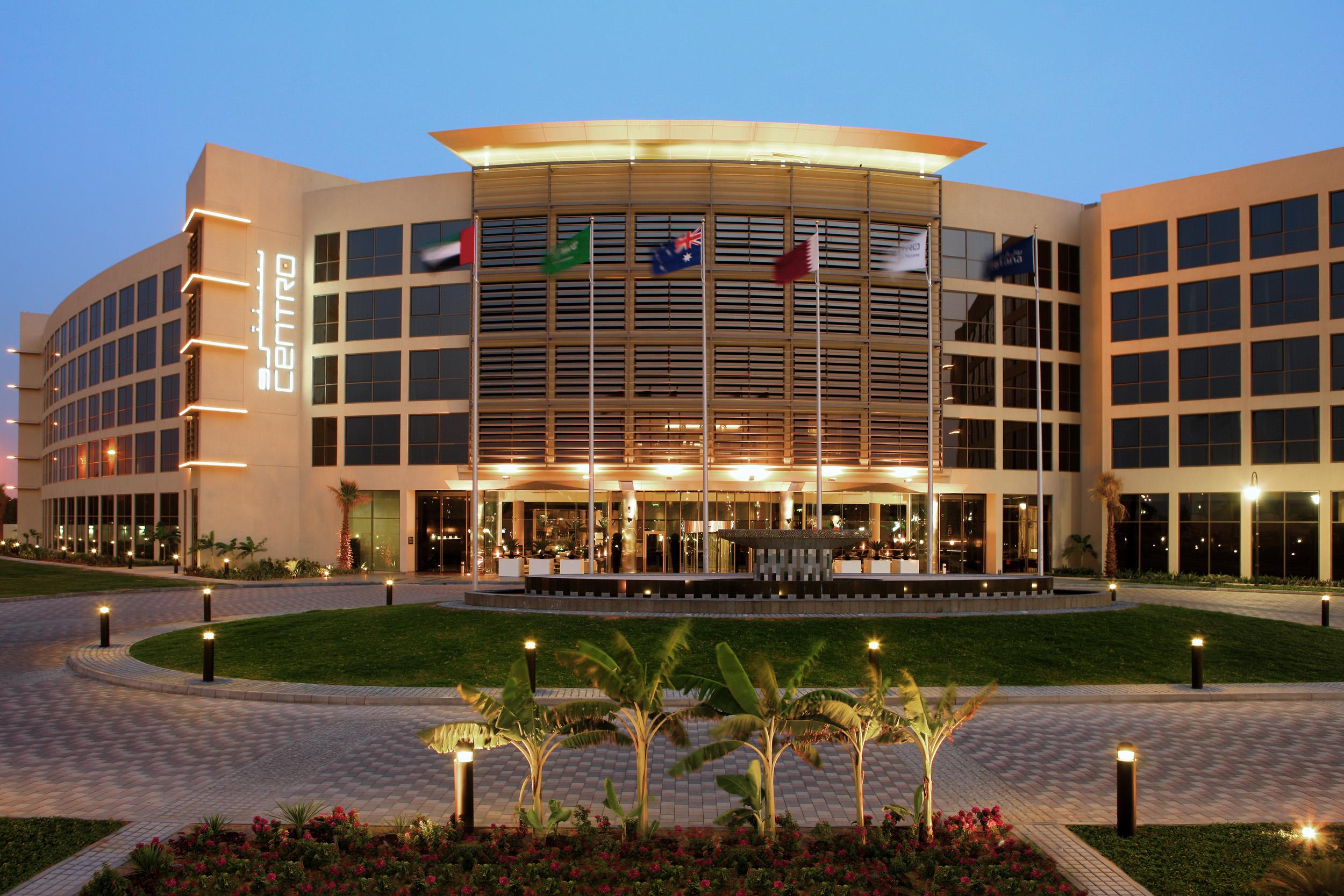 Centro Sharjah - by Rotana Hotel Bagian luar foto