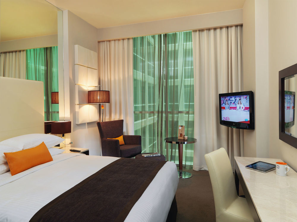 Centro Sharjah - by Rotana Hotel Bagian luar foto